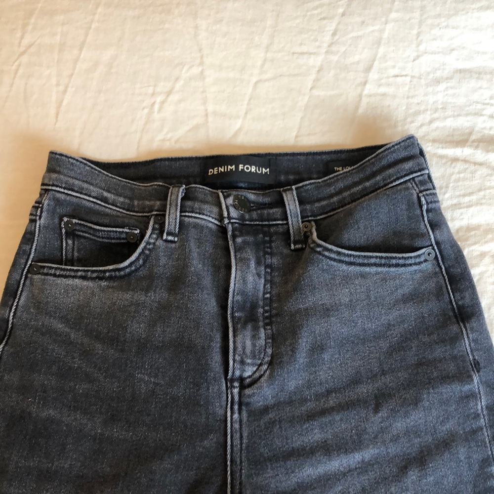 Aritzia- Denim Forum- Lola High Rise